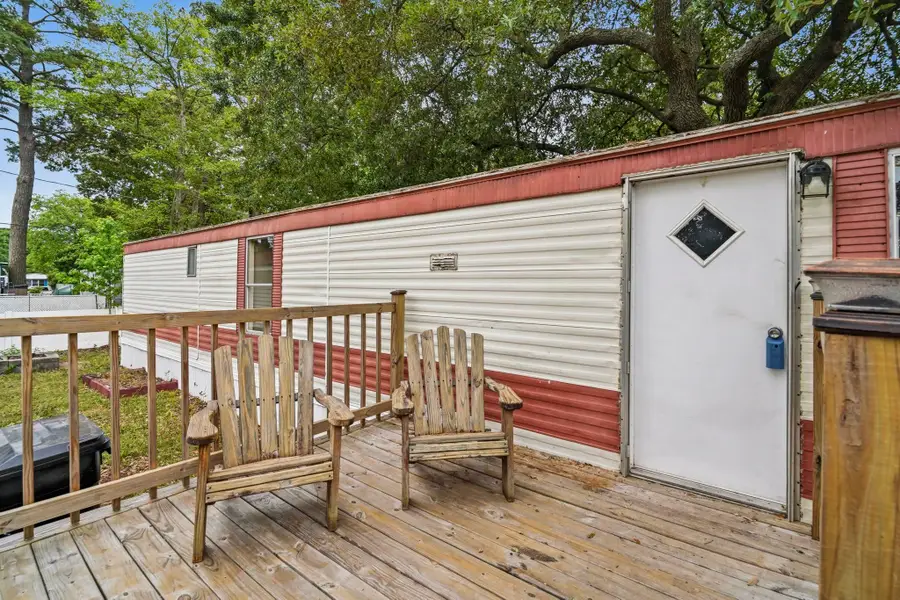 2736 Capricorn Dr., Myrtle Beach, SC 29575 - #3