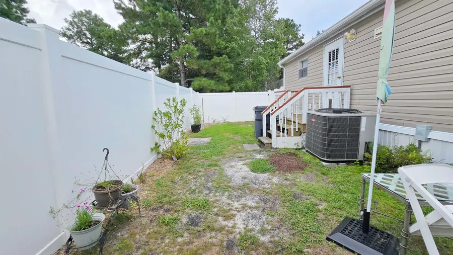 989 Jamestown Rd., Conway, SC 29526 - #3