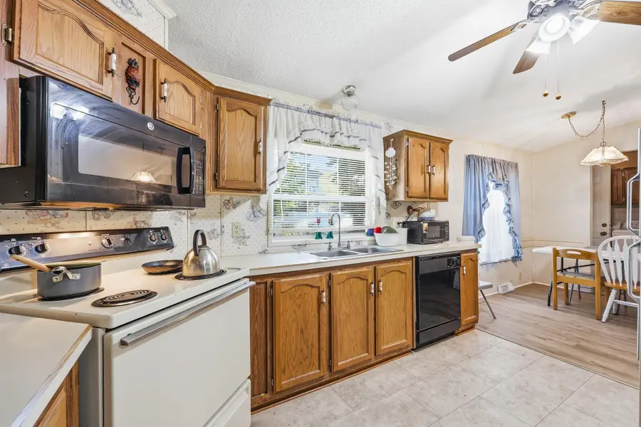 4513 Poinsett St., North Myrtle Beach, SC 29582 - #3