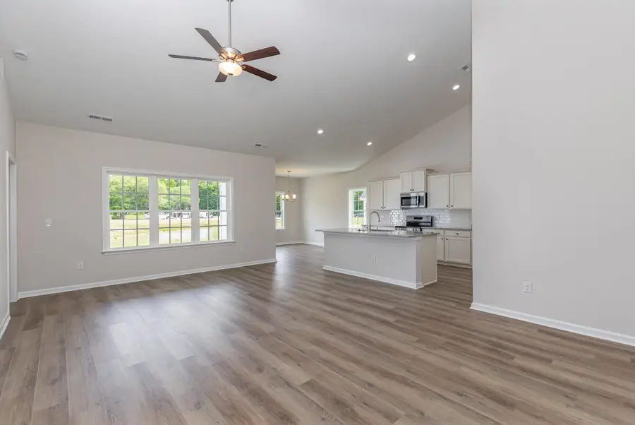 924 Woodside Dr., Conway, SC 29526 - #2