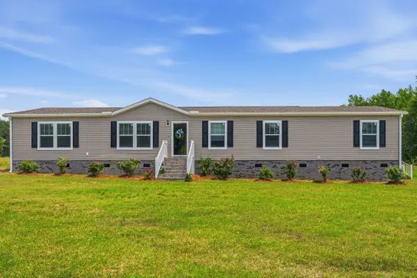 3910 Cascade Rd., Green Sea, SC 29545