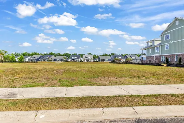 454 Harbour View Dr., Myrtle Beach, SC 29579