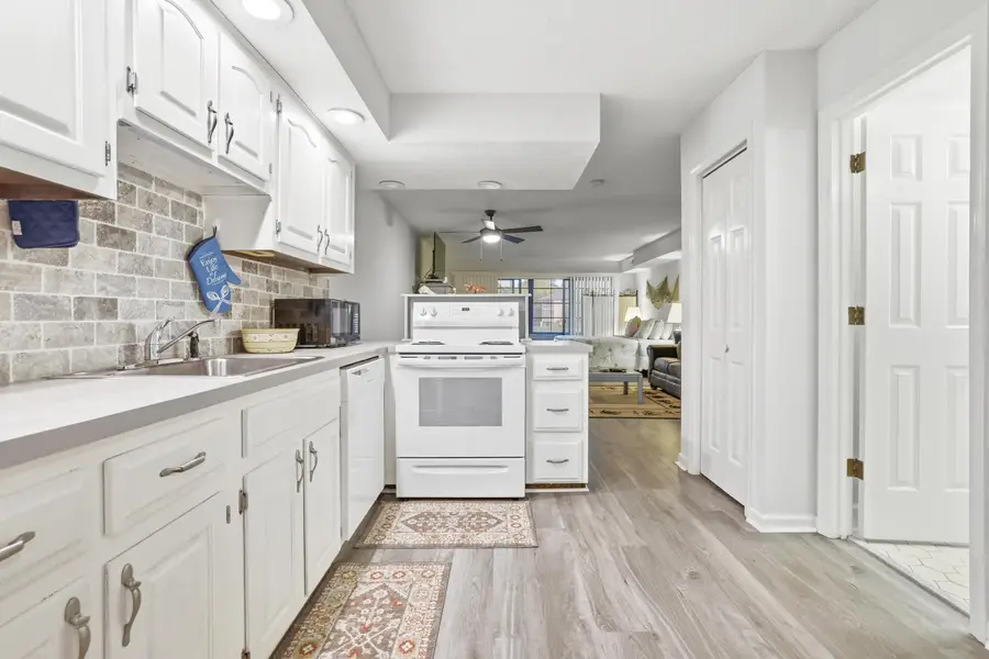 4202 Pinehurst Circle #2, Little River, SC 29566 - #3
