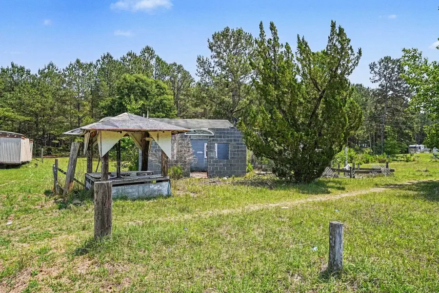 8963 Ware Dr., Nichols, SC 29581 - #2