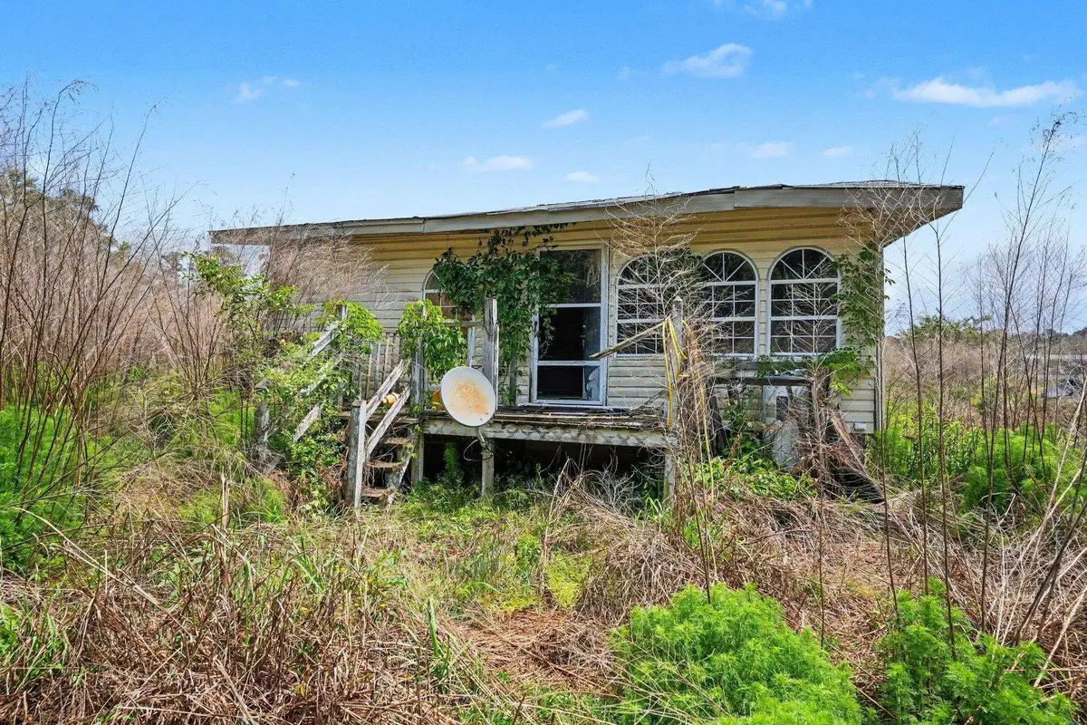 2149 Olive Dr., Green Sea, SC 29545 - #1
