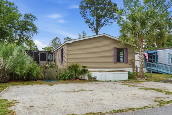 2720 Capricorn Dr., Myrtle Beach, SC 29575