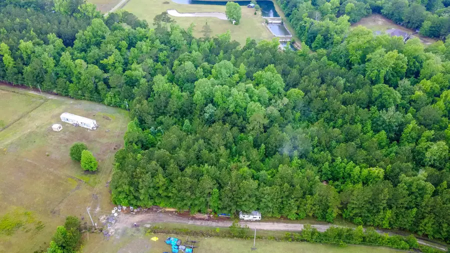 581 Roberts Rd., Aynor, SC 29511 - #2