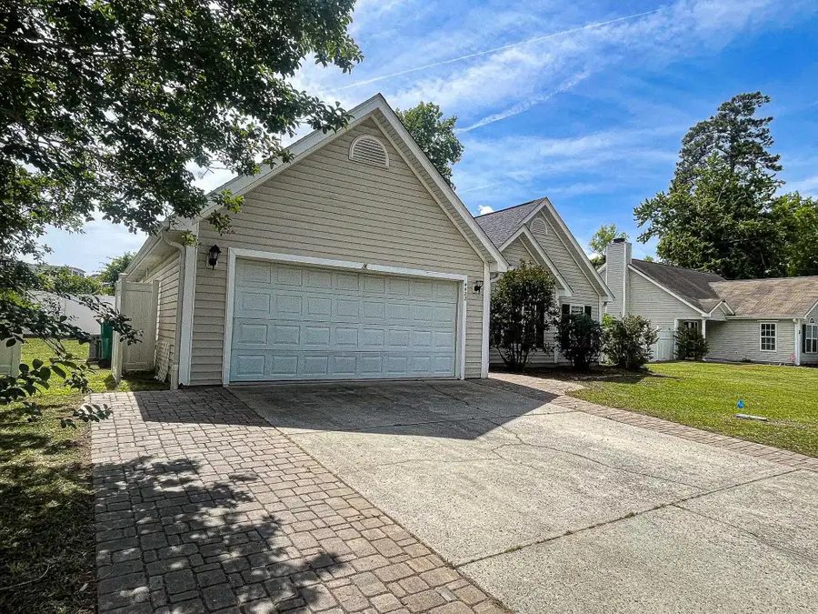 4422 Barcelona Ln., Little River, SC 29566 - #3