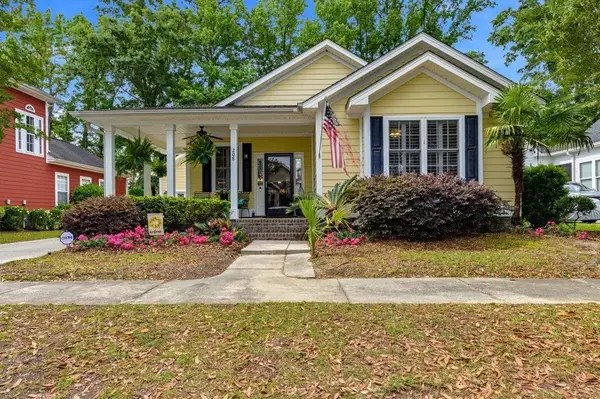 208 Greenwich Dr., Conway, SC 29526