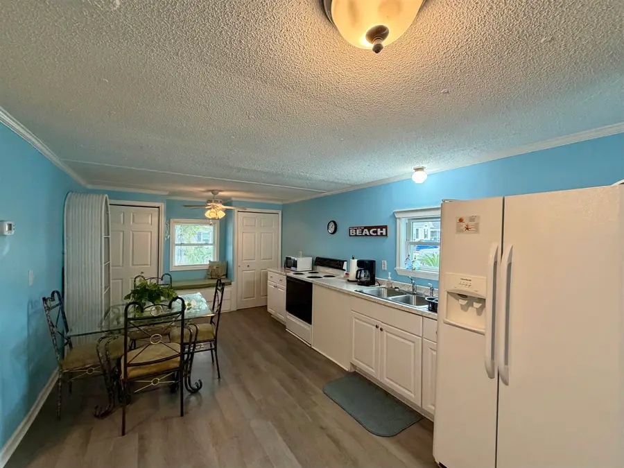 276 Flamingo Ct., Surfside Beach, SC 29575 - #3