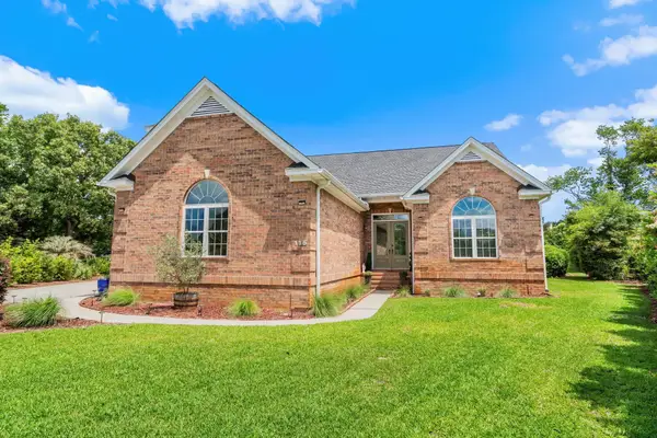 115 Coleman Ct., Pawleys Island, SC 29585
