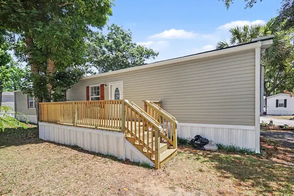 530 Key Largo Ave., Murrells Inlet, SC 29576