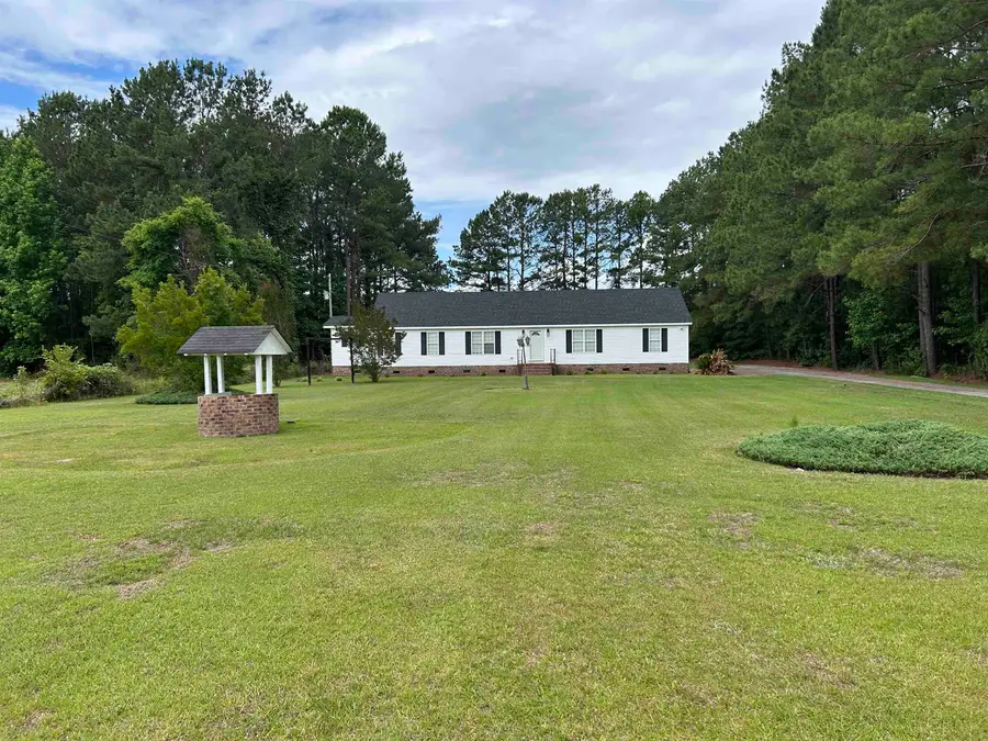 117 Clifton Rd, Hemingway, SC 29554 - #2
