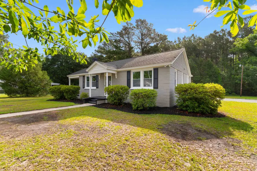 305 S Magnolia Ave., Andrews, SC 29510 - #3