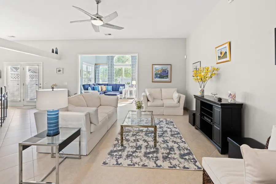 3907 Bay Pines Ct., North Myrtle Beach, SC 29582 - #2