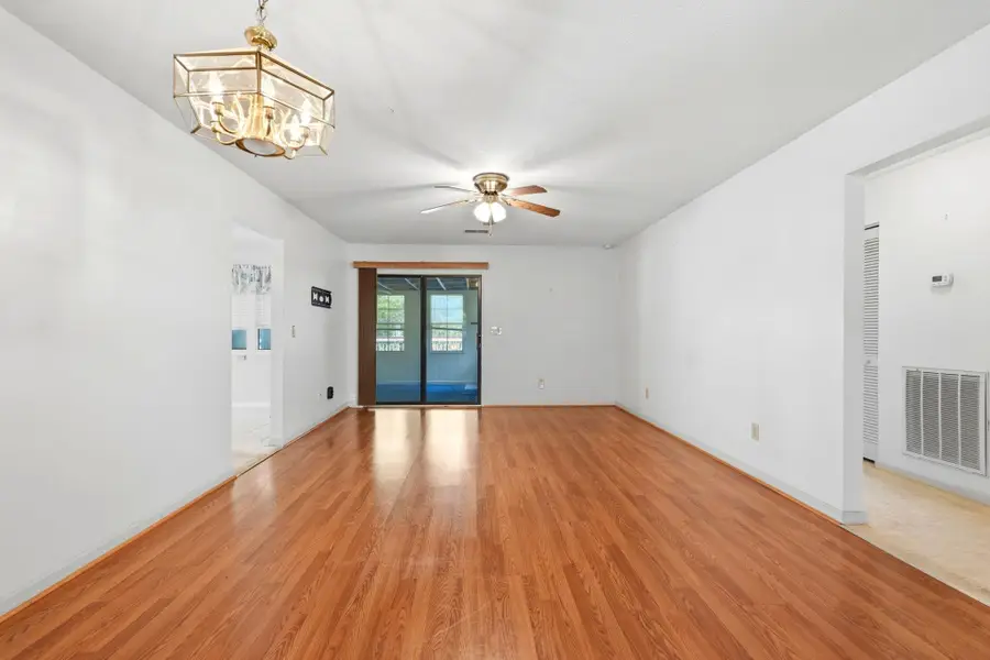129 Hickory Dr., Conway, SC 29526 - #3