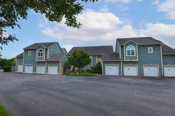 800 Castleford Circle #4-E, Myrtle Beach, SC 29572