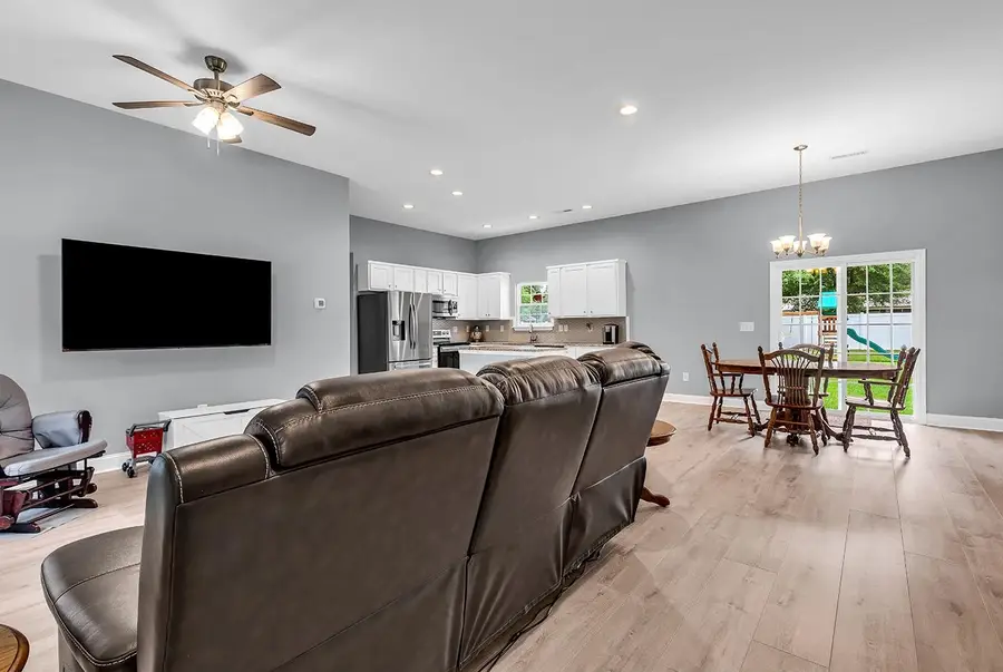 5630 Dinkler Ave., Loris, SC 29569 - #3