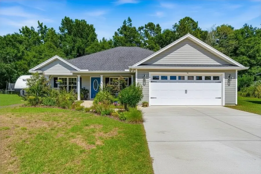 225 Fox Hunt Pl., Galivants Ferry, SC 29544 - #2