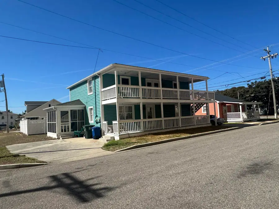 205 5th Ave. S, North Myrtle Beach, SC 29582 - #2