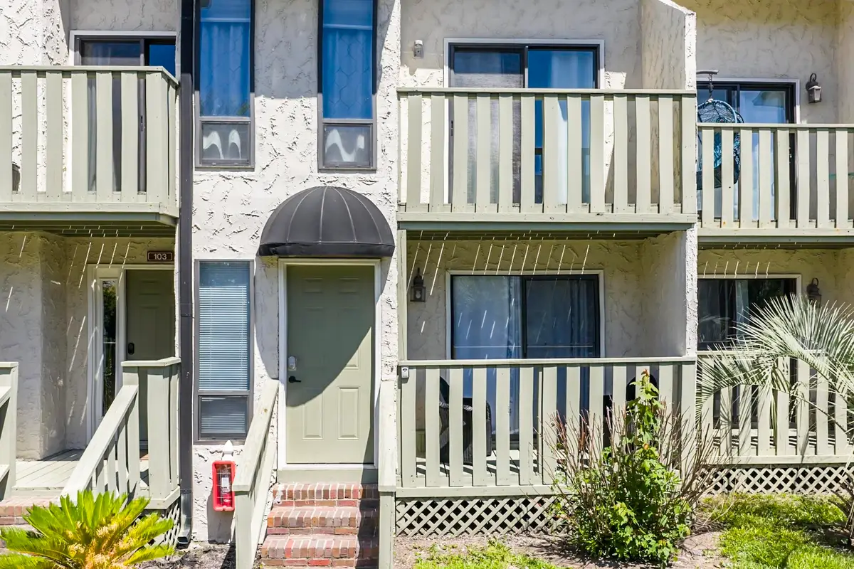 303 20th Ave. S #203, Myrtle Beach, SC 29577 - #1