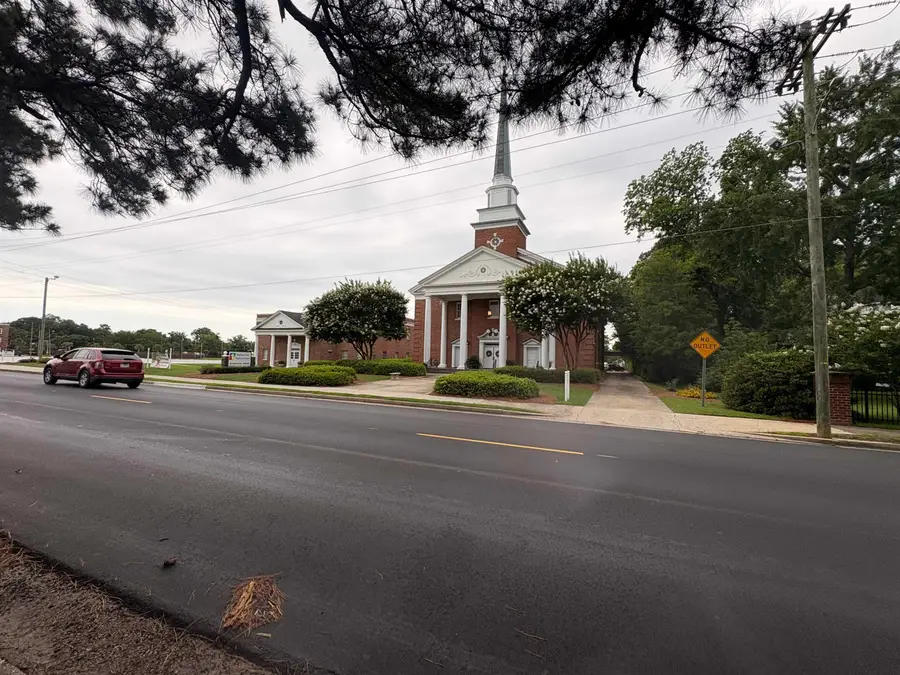 319 N Main St., Mullins, SC 29574 - #3