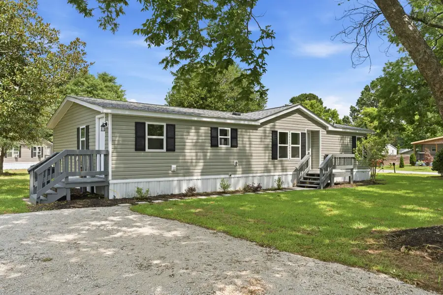 644 Summer Dr., Conway, SC 29526 - #2