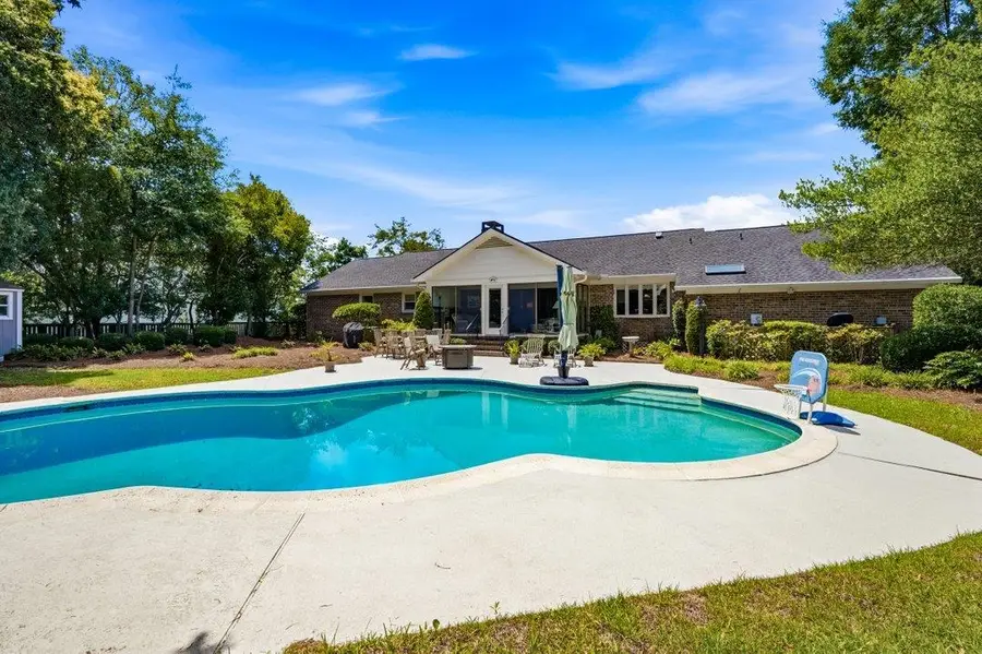 410 Pinecrest Dr., Myrtle Beach, SC 29572 - #3