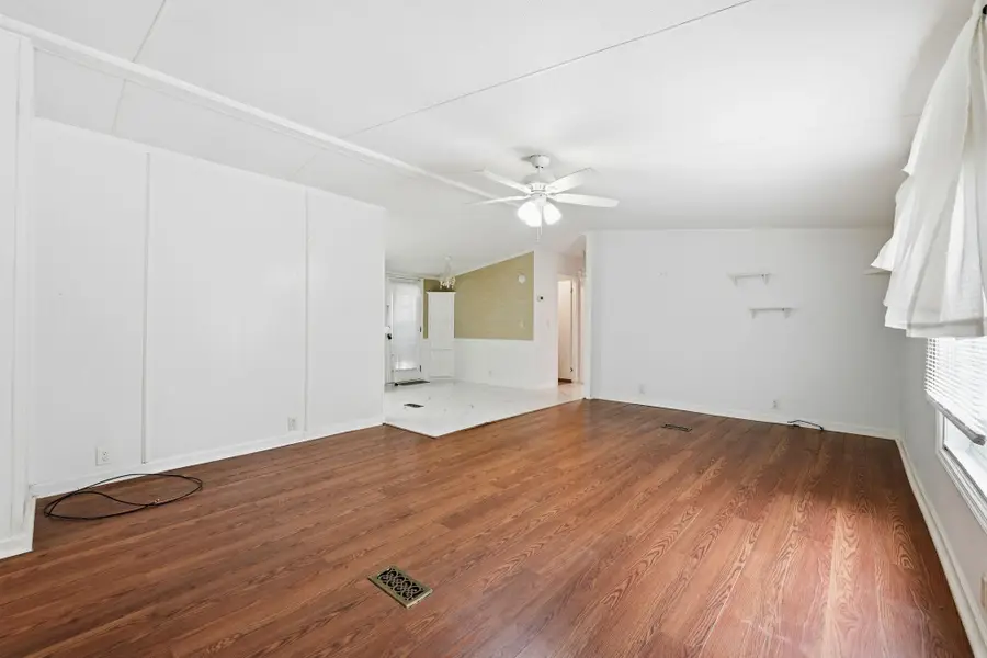 8011 Mclamb Dr., Myrtle Beach, SC 29588 - #2
