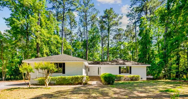 54 Bayberry Ln., Myrtle Beach, SC 29572