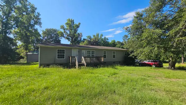 1032 Academy Dr., Conway, SC 29526