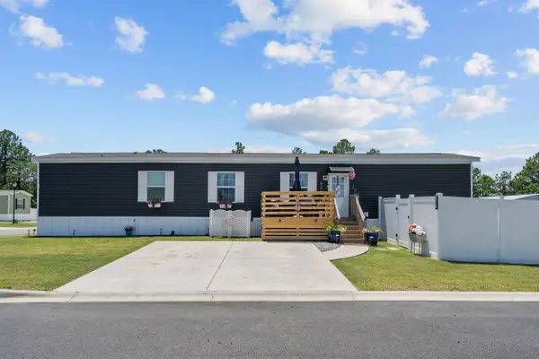 409 Cessna St, Myrtle Beach, SC 29577