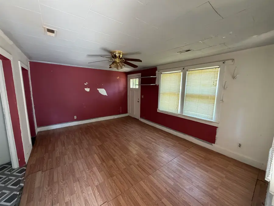 224 E Brooks St., Kingstree, SC 29556 - #3