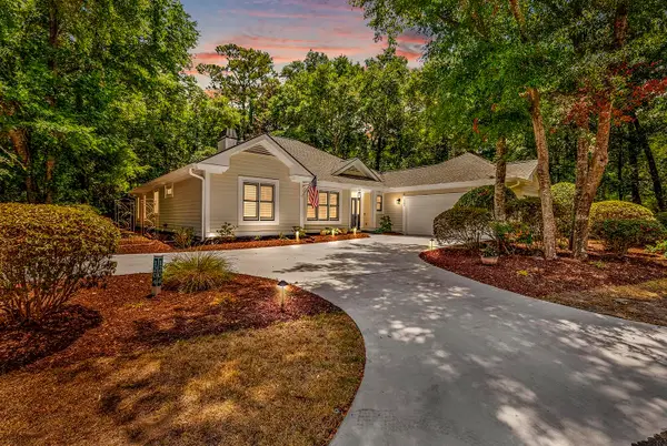1204 Pine Valley Rd., North Myrtle Beach, SC 29582