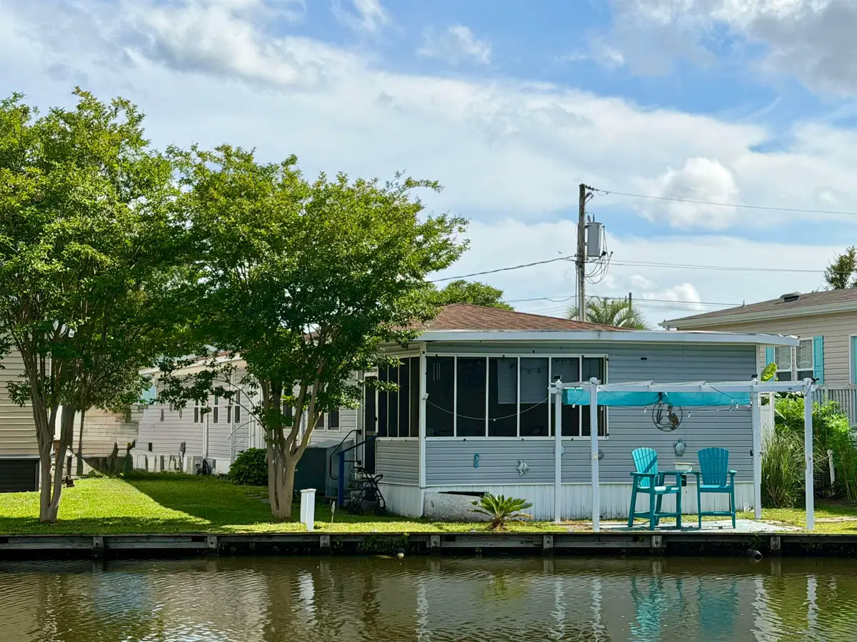 258 Flamingo Dr., Surfside Beach, SC 29575 - #1