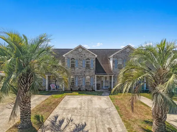 180 Parkway Ln. #180, Little River, SC 29566