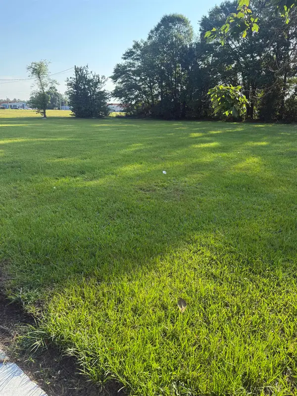 527 South Main St., Mullins, SC 29574