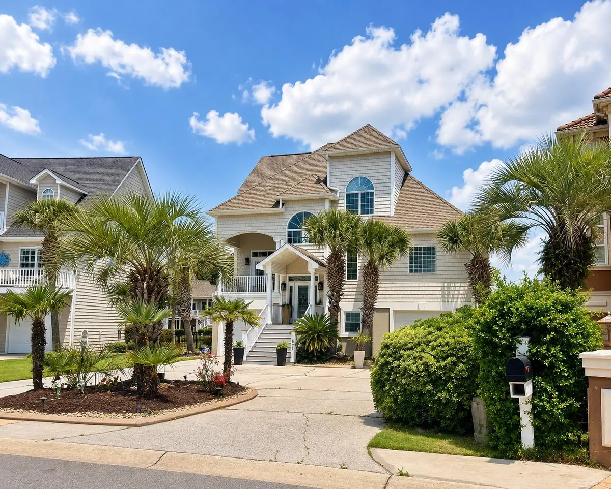 1627 Eastover Ln., North Myrtle Beach, SC 29582 - #1