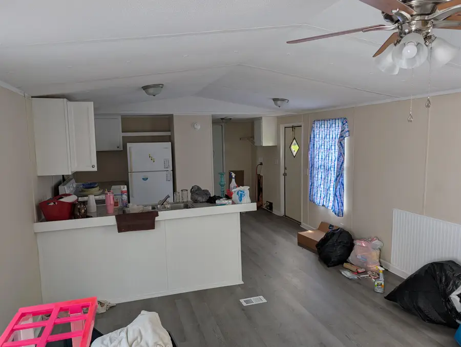 5326 Chinaberry Rd., Florence, SC 29506 - #2