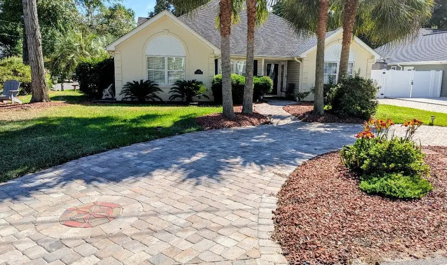 611 5th Ave. N, Surfside Beach, SC 29575 - #2