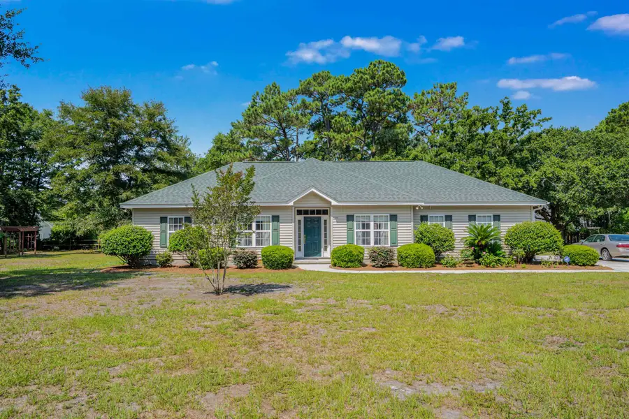 300 Russell Dr., Pawleys Island, SC 29585 - #2