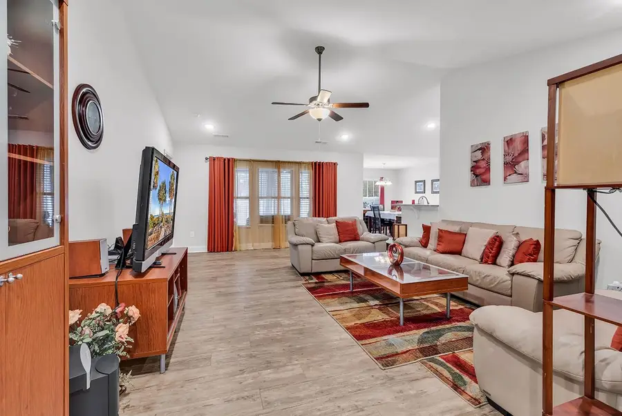 323 Borrowdale Dr., Conway, SC 29526 - #2