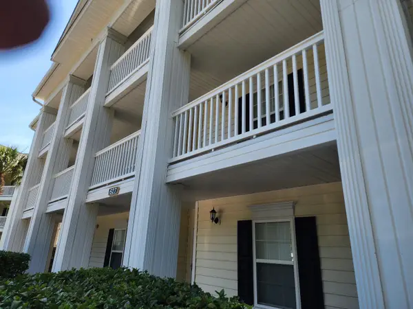 627 Woodmoor Circle #303, Murrells Inlet, SC 29576