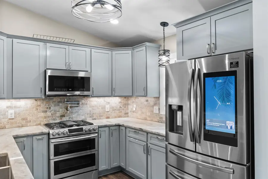 798 Redmond Ct., Conway, SC 29526 - #2