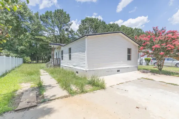 3785 Mayfield Dr., Conway, SC 29526