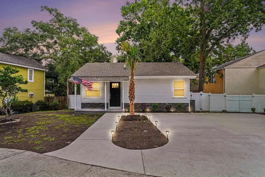 206 Maple St., Myrtle Beach, SC 29577 - #2