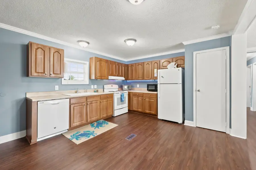 811 Waterway Dr., North Myrtle Beach, SC 29582 - #3