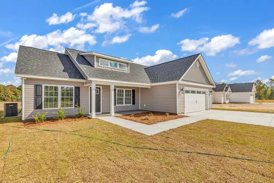 982 Inglewood Dr., Loris, SC 29569 - #2