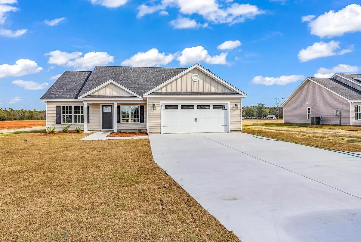 986 Inglewood Dr., Loris, SC 29569 - #1