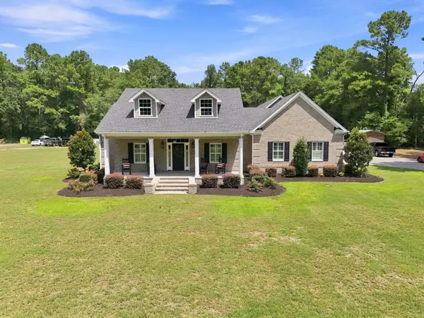 2483 Valley Forge Rd., Aynor, SC 29511